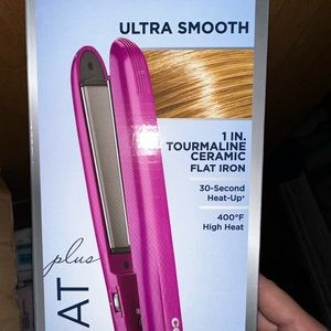 Pink conair hair straightener new